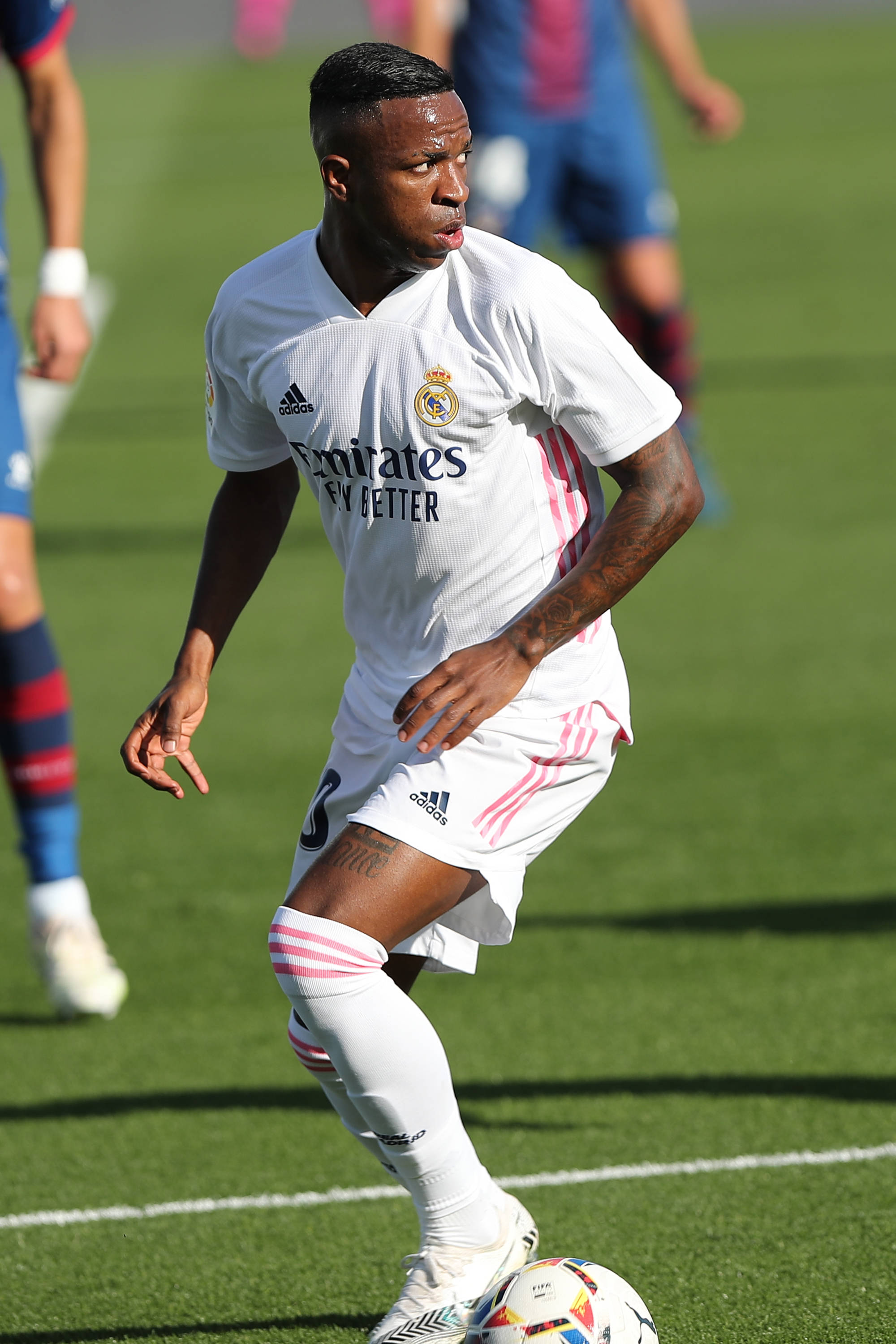 雷火电竞下载-韦斯卡球员状态回升，或将扭转局势的简单介绍