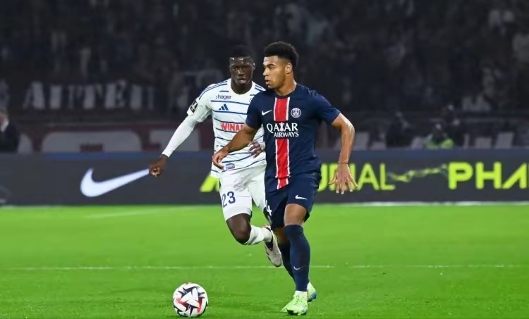 多特蒙德惨败告急,欧冠出线前景蒙上阴影的简单介绍 多特蒙德惨败告急,欧冠出线前景蒙上阴影的简单介绍