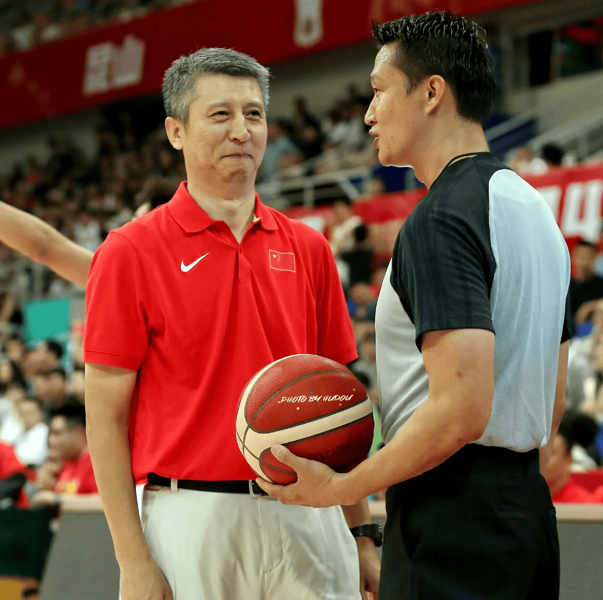 本周末将迎来精彩比赛,球员备战热火朝天 本周末将迎来精彩比赛,球员备战热火朝天