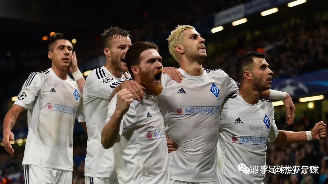 雷火电竞网站-关于阿贾克斯客场战胜基辅迪纳摩，出线形势一片大好的信息