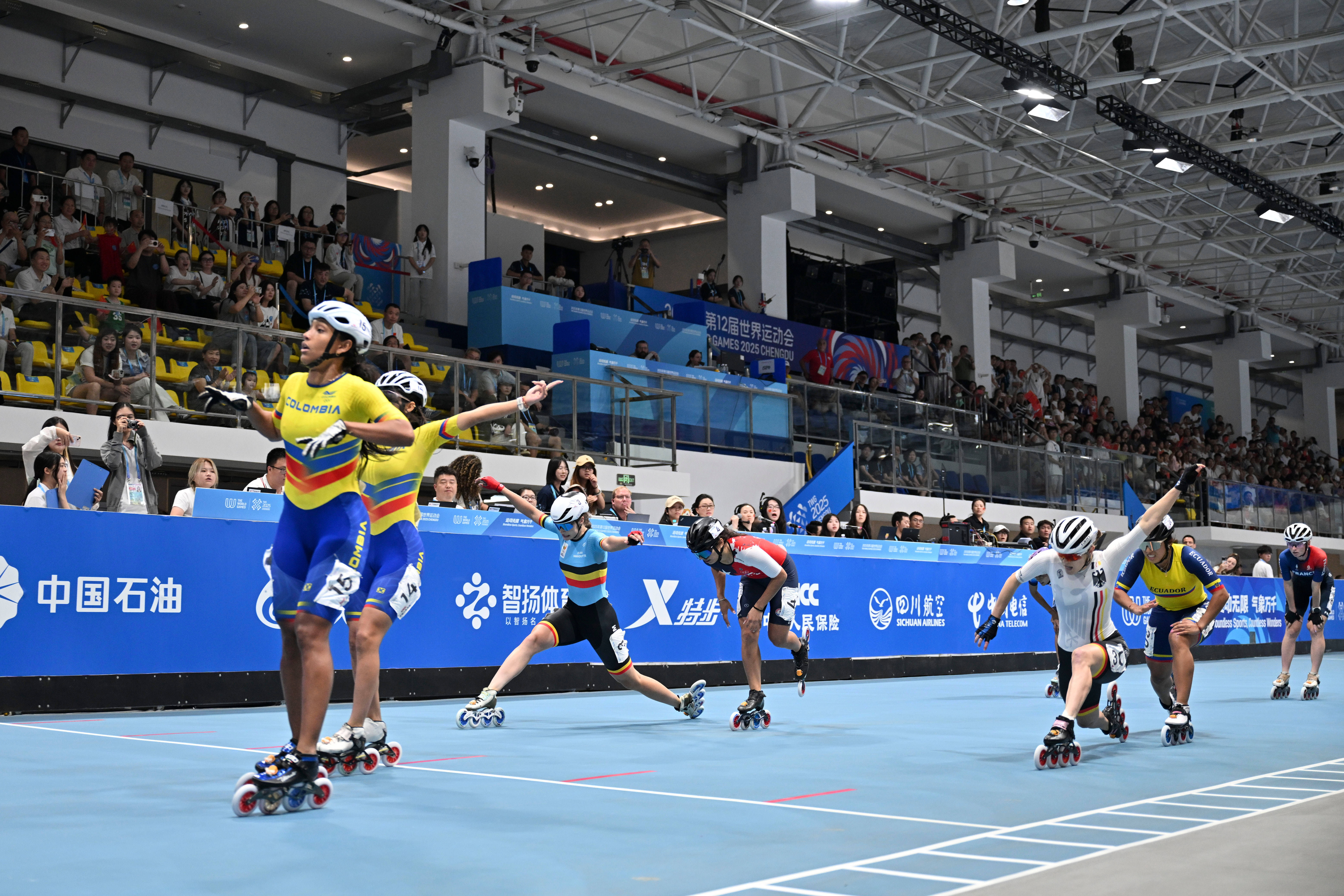 雷火电竞网址-哥伦比亚选手取得突破性成绩，赢得掌声