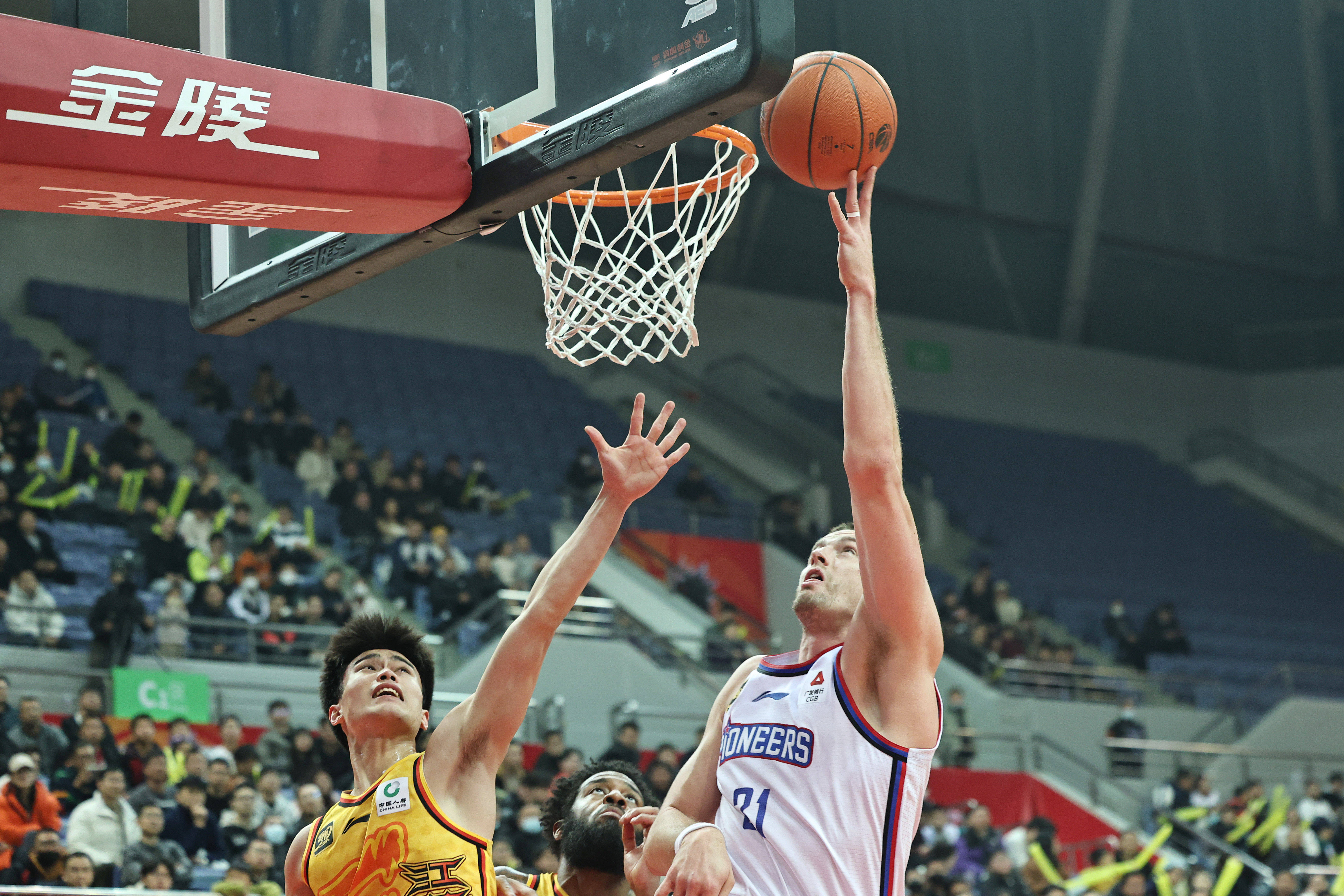 雷火电竞亚洲先驱-包含江苏肯帝亚不敌辽宁本钢，失利收场的词条