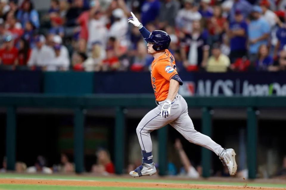 都灵全取三分,豪取重要客场胜利的简单介绍 都灵全取三分,豪取重要客场胜利的简单介绍