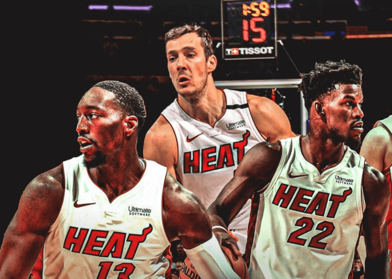 雷火电竞亚洲先驱-篮球赛场风起云涌，粉丝趋之若鹜！