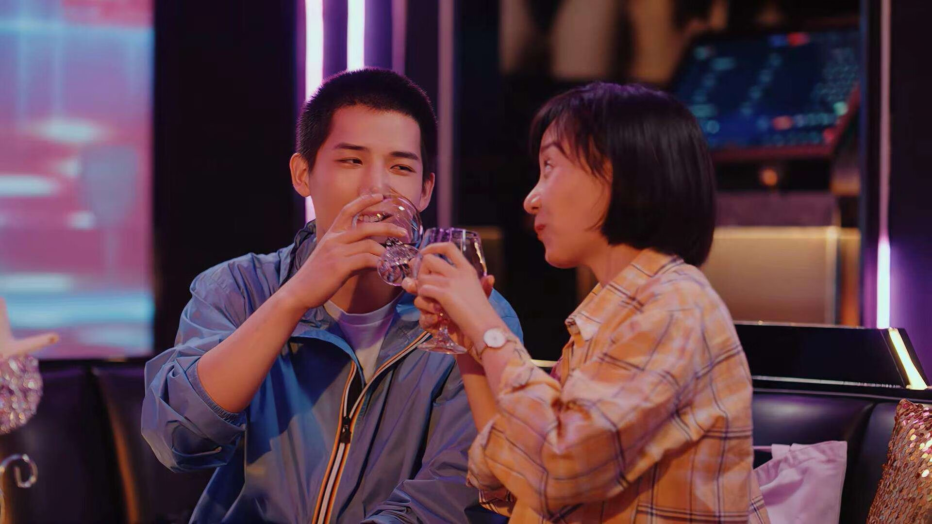 奥斯梅恩，尼日利亚的重锤砸向大海，如何顶翻哥斯达黎加的橡皮艇？