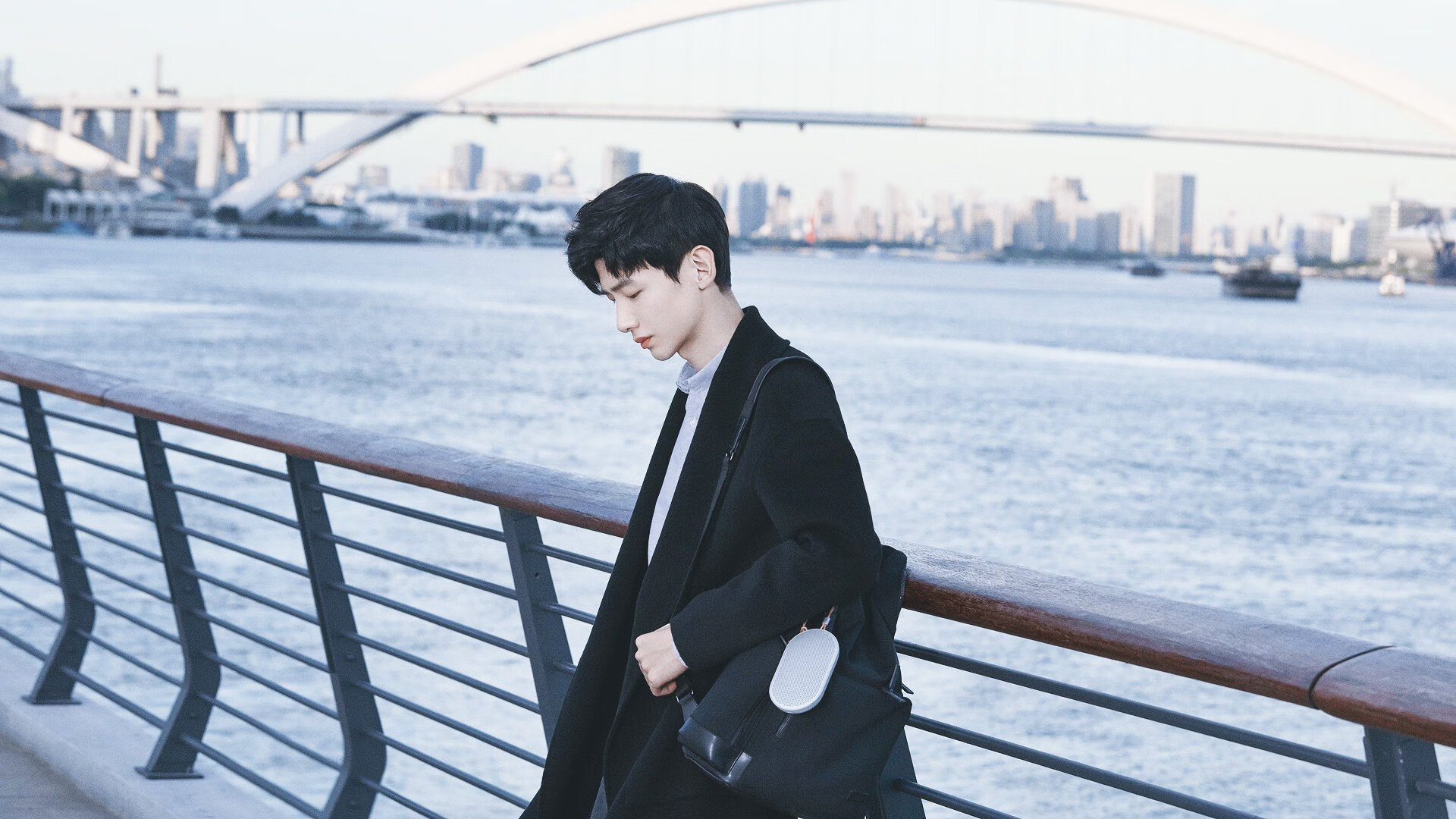 迷雾之战,当约基奇关键制胜,森林狼击败深圳队成为一个伪命题的狂欢