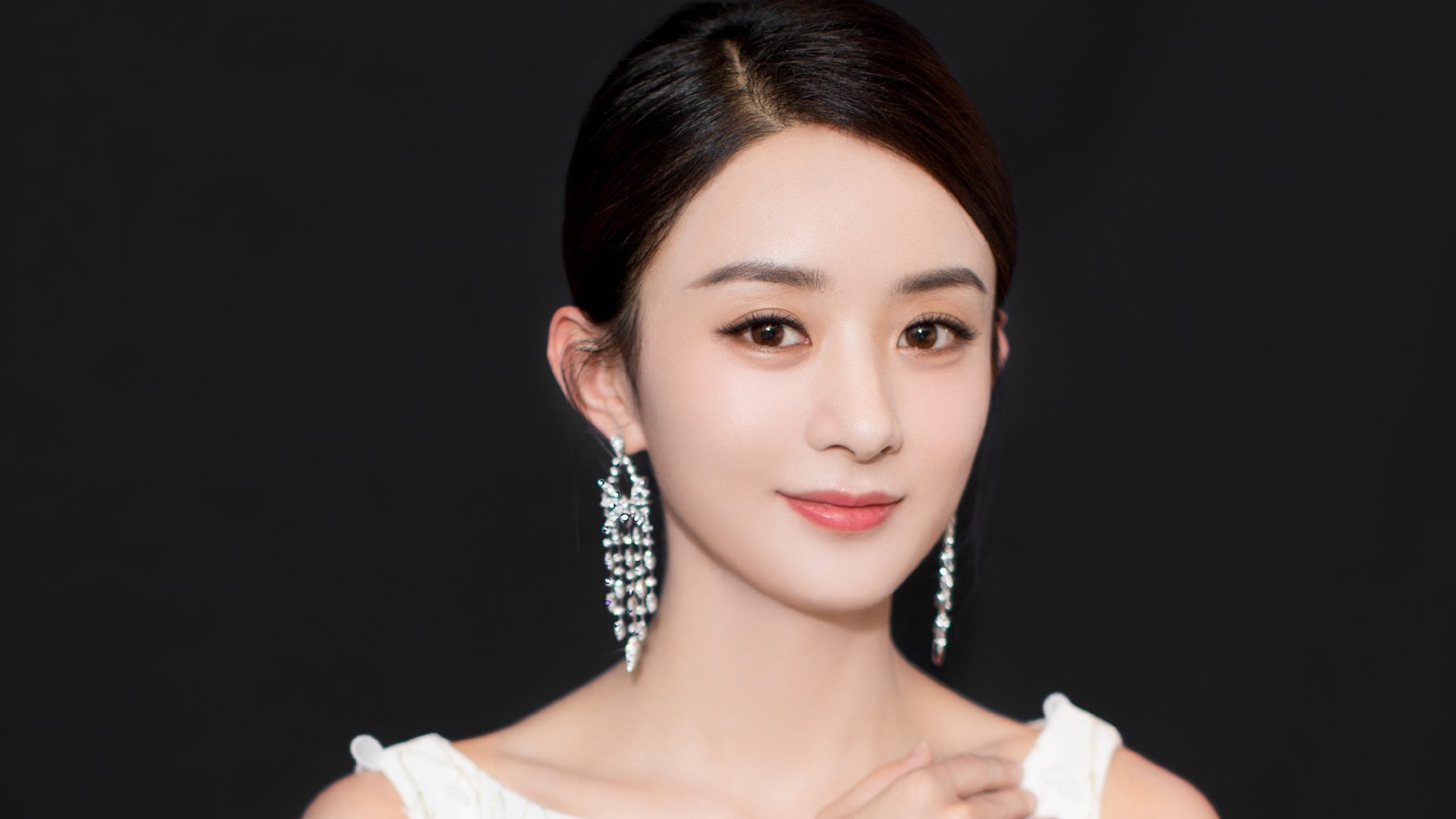 冰与火的对决,萨内一传一射引爆全场,巴拉圭2-1击碎比利时黄金一代冠军梦