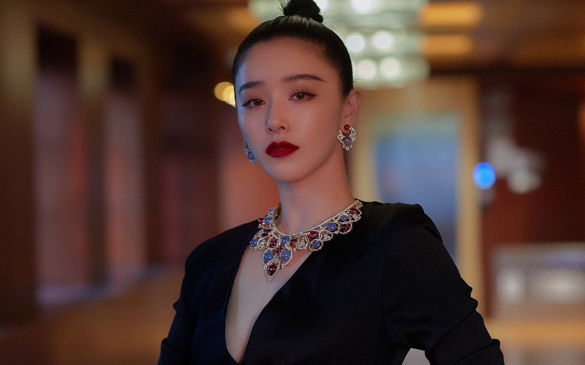 蓝白红之焰，2026世界杯F组焦点战，智利如何用铁血防守与久保建英的灵光击碎美国梦